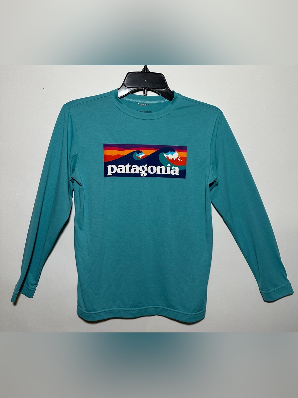 Patagonia Kids Blue Logo Long sleeve tee